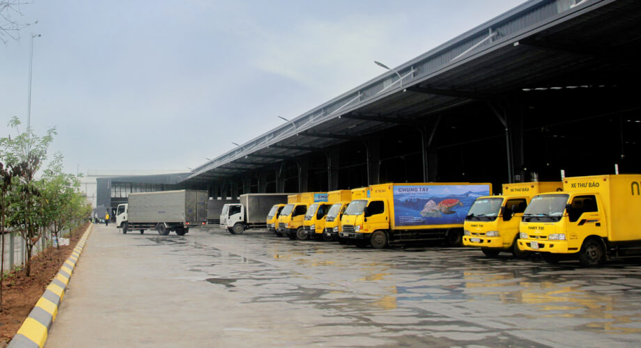 Nhat Tin Logistics launches its 20,000sq.m sorting and classifying centre