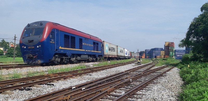 Chuyến tàu hỏa chở container đầu tiên từ Việt Nam tới châu Âu