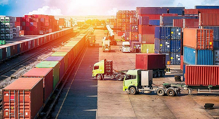 Hoạt động logistics đóng góp quan trọng cho tăng trưởng xuất khẩu